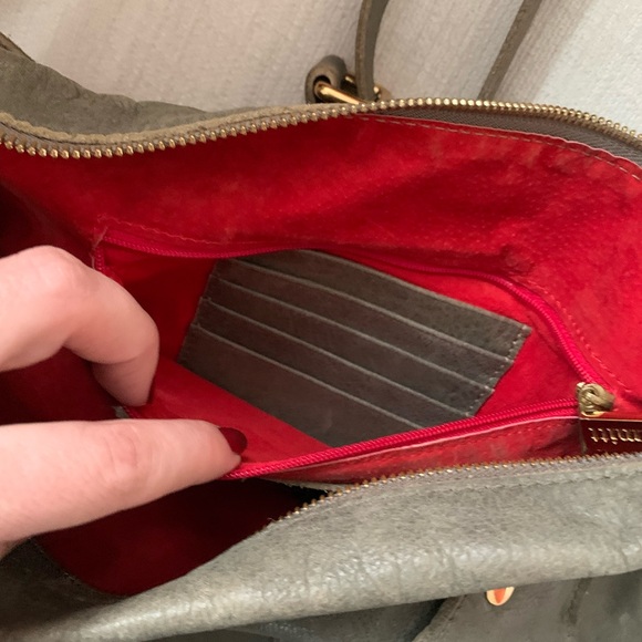 Hammit Handbag Green with Gold Hardware - Picture 5 of 6